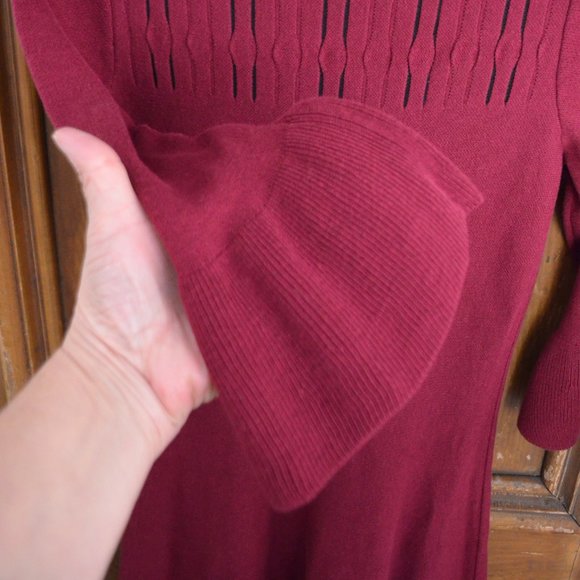 Nic & Zoe Burgundy Illusion Twirl Knit Sweater Dress Womens Size XS Bell Sleeves - Picture 7 of 15